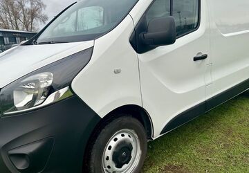 Opel Vivaro 99.743 km 8.900 &euro; Rostock 18147