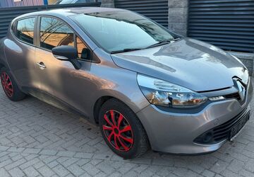 Renault Clio 307.989 km 2.950 &euro; Bad Doberan 18209