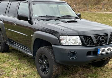 Nissan Patrol 196.000 km 22.900 &euro; Rostock 18059