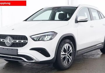 Mercedes-Benz GLA 180 18.900 km 31.990 &euro; Ribnitz-Damgarten 18311