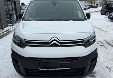 Citroen Berlingo 186.300 km 11.800 &euro; Kritzmov 18198