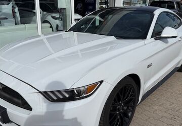 Ford Mustang 121.500 km 33.450 &euro; Rostock 18059