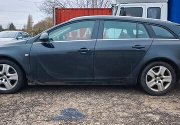 Opel Insignia 225.000 km 2.799 &euro; Rostock 18106