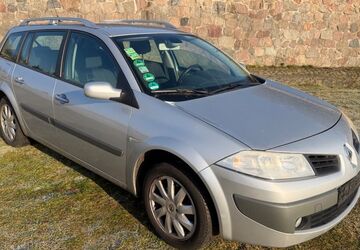 Renault Megane 247.877 km 990 &euro; Tessin 18195