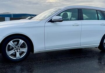 Mercedes-Benz E 200 180.000 km 17.795 &euro; Rostock 18147