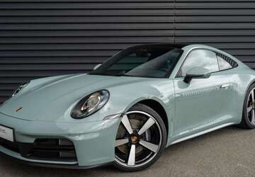 Porsche 992 2.950 km 149.750 &euro; Papendorf 18059