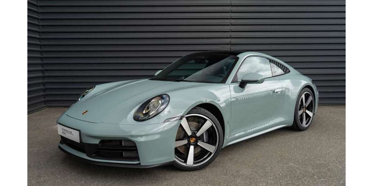 Porsche 992 2.950 km 149.750 &euro; Papendorf 18059