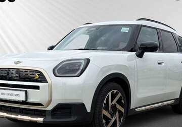Mini Cooper SE Countryman 14.900 km 40.704 &euro; Rostock 18146