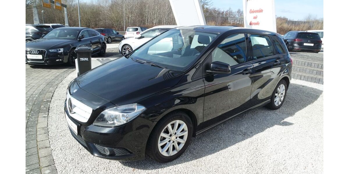 Mercedes-Benz B 180 66.650 km 14.990 &euro; Rostock 18069