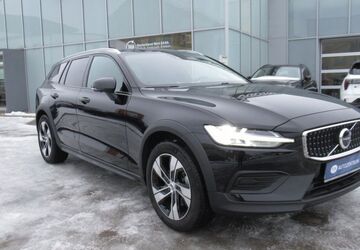 Volvo V60 Cross Country 24.827 km 42.000 &euro; Rostock 18057