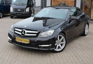 Mercedes-Benz C 180 124.343 km 11.900 &euro; Rostock 18107