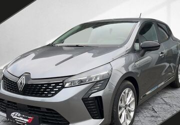 Renault Clio 7.500 km 18.990 &euro; Rostock 18146