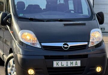 Opel Vivaro 234.601 km 8.990 &euro; ROSTOCK 18146