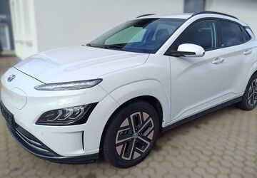 Hyundai KONA 37.500 km 21.390 &euro; Broderstorf / OT Pastow 18184