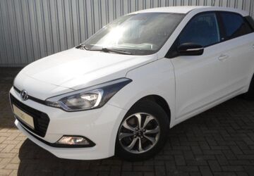 Hyundai i20 62.425 km 11.900 &euro; Ribnitz-Damgarten 18311