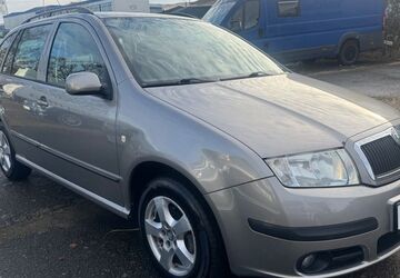 Skoda Fabia 166.930 km 2.500 &euro; Rostock 18069