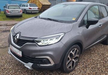 Renault Captur 98.000 km 11.990 &euro; Rostock 18146