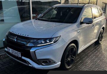 Mitsubishi Plug-in Hybrid Outlander 80.000 km 21.990 &euro; Rostock 18146